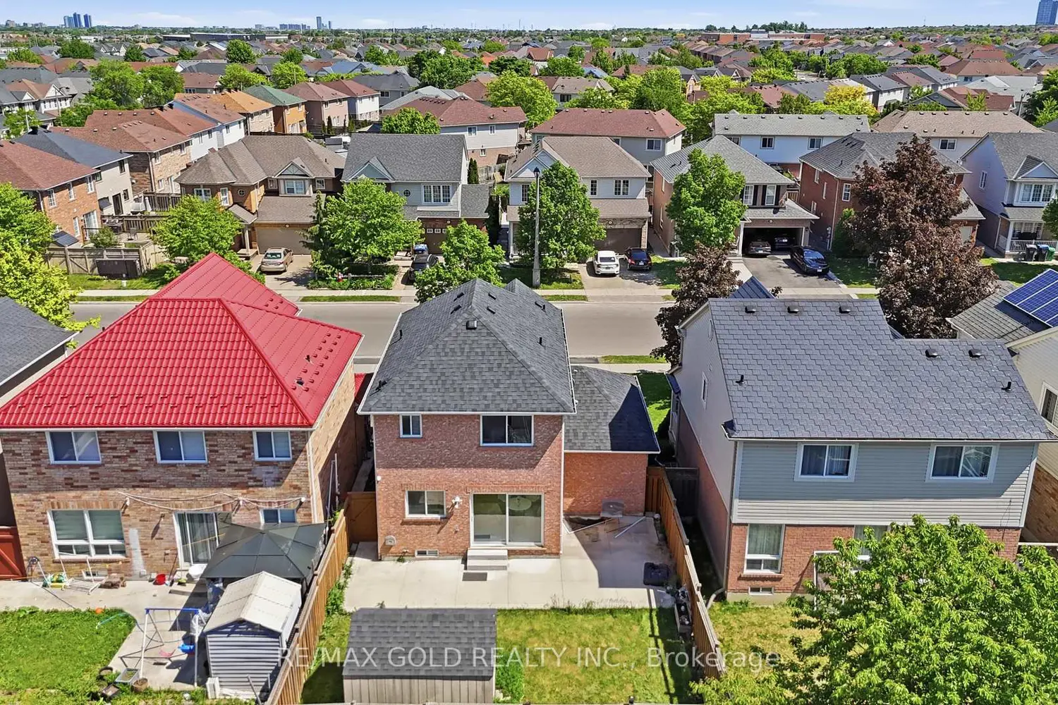 74 Sugarhill Drive photo 2
