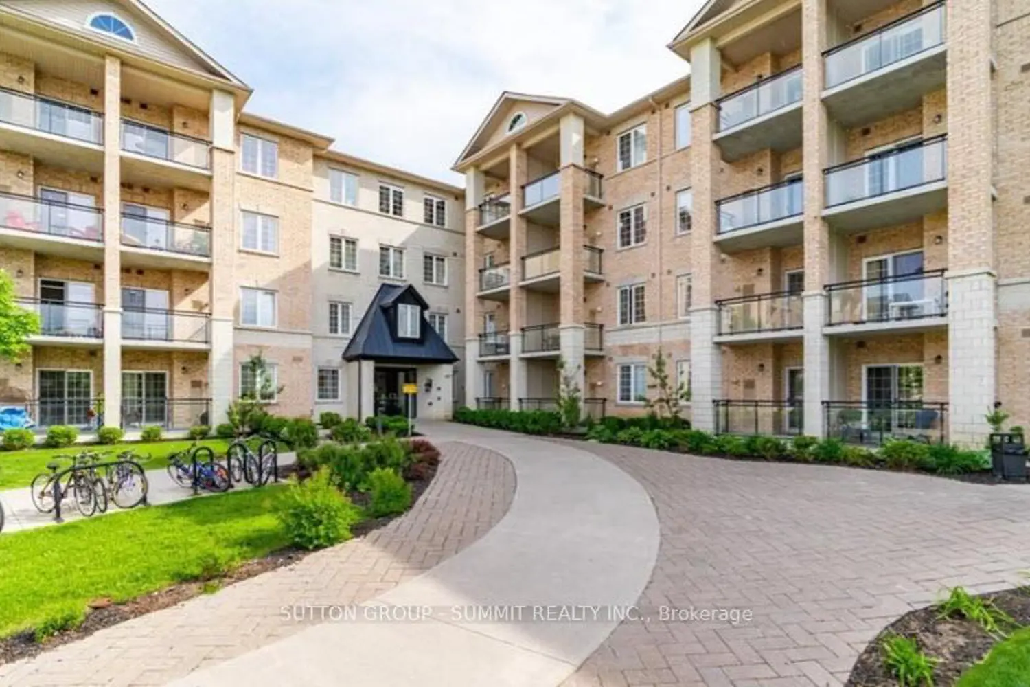 1077 Gordon Street 242