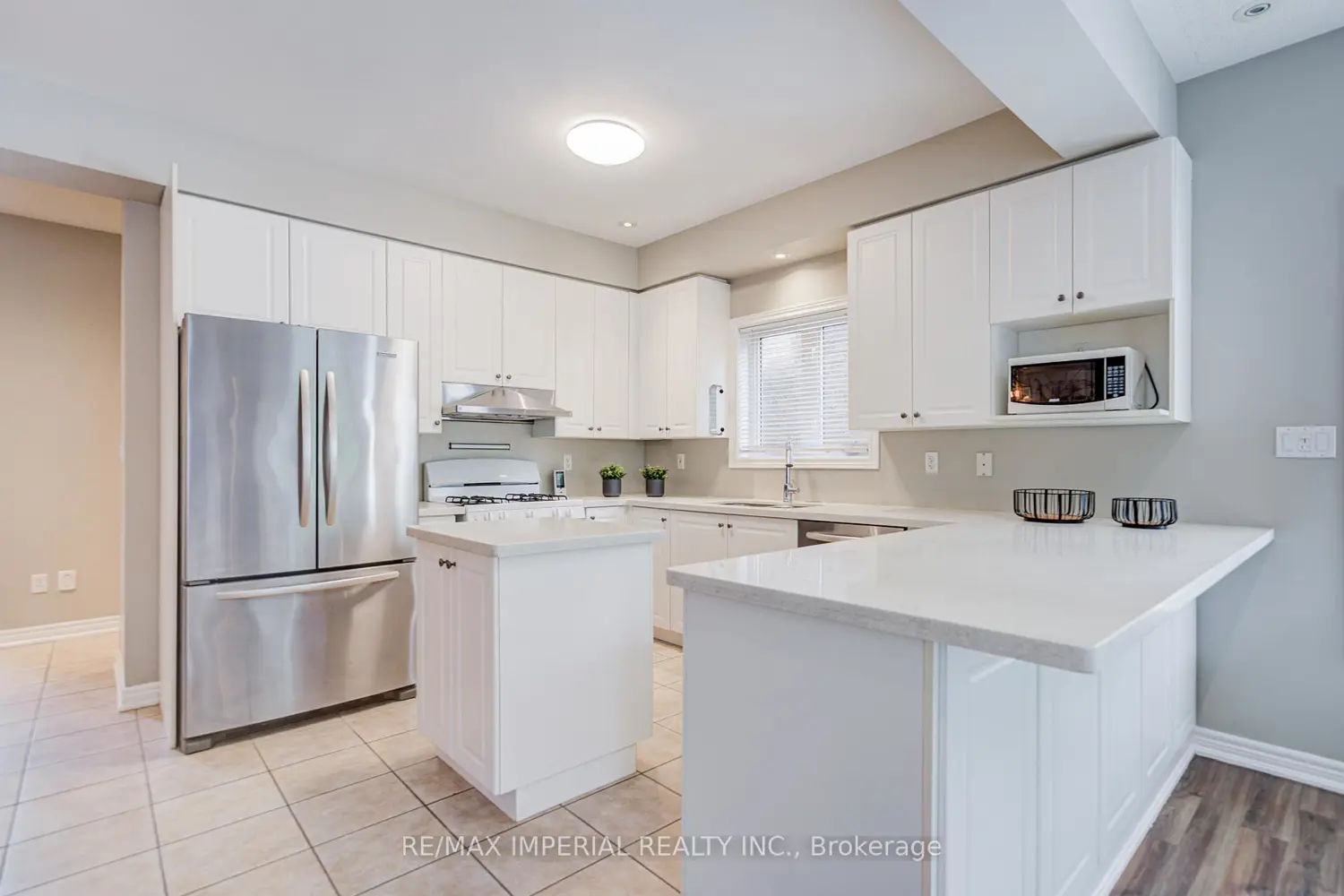 1233 Agram Drive photo 4