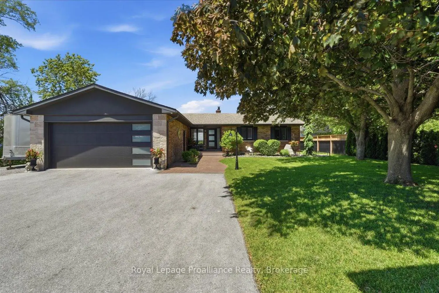 2728 County Road 3 photo 2