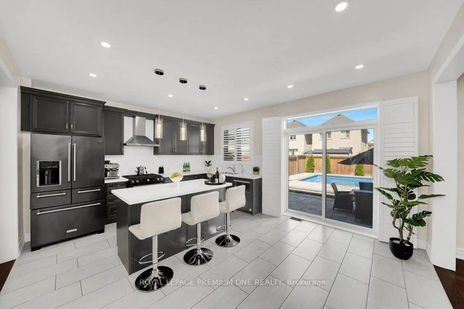 31 Prady Lane photo 4