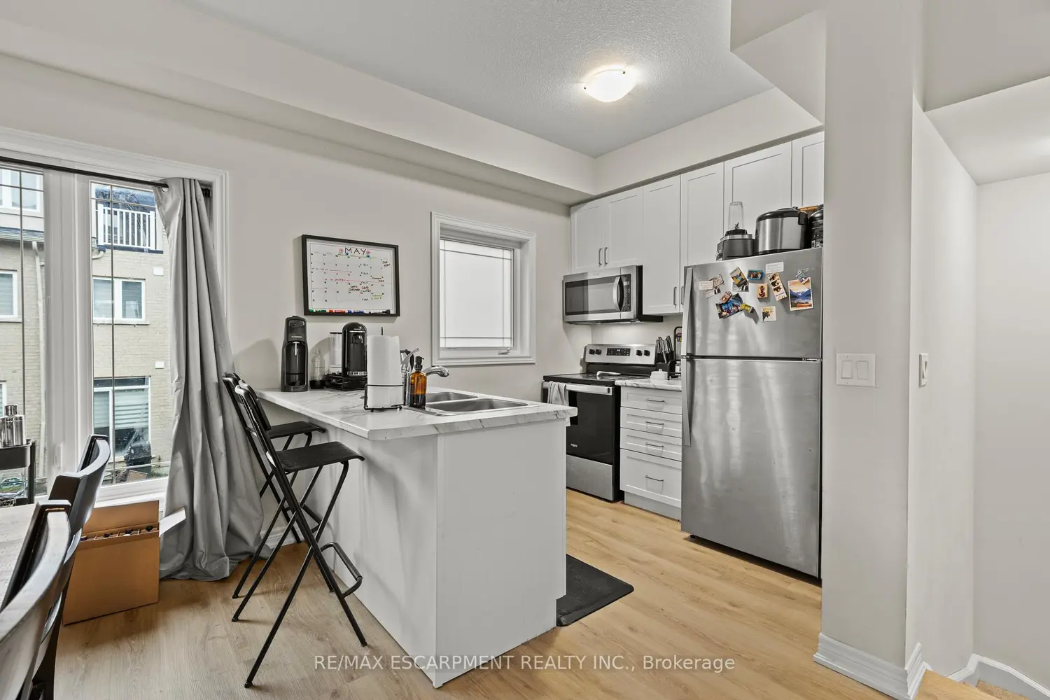19 Picardy Drive 4 photo 4