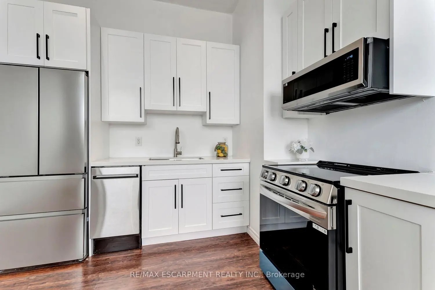 90 Colborne Street 409 photo 2