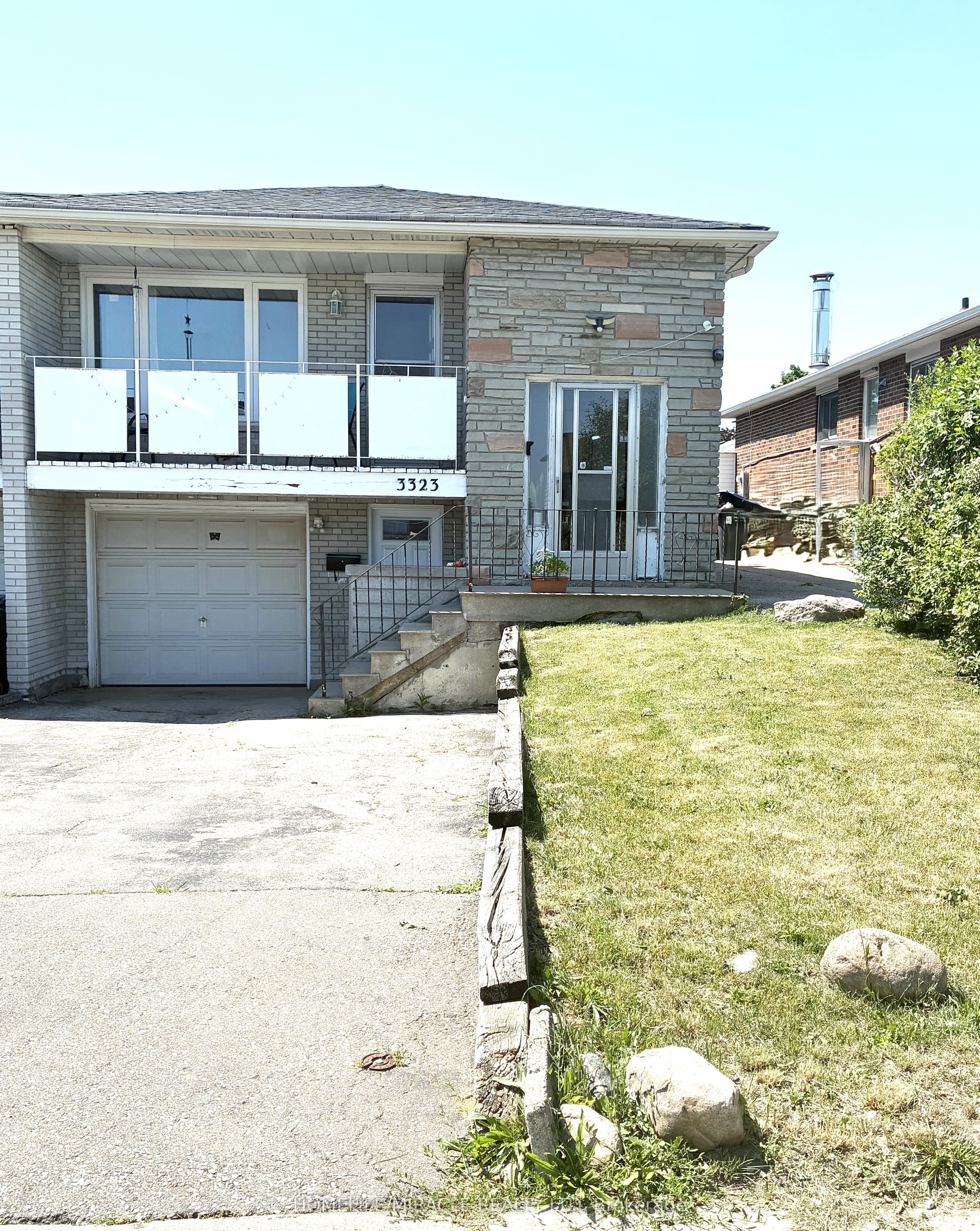 3323 Jolliffe Avenue, Mississauga, ON, L4T 1V6