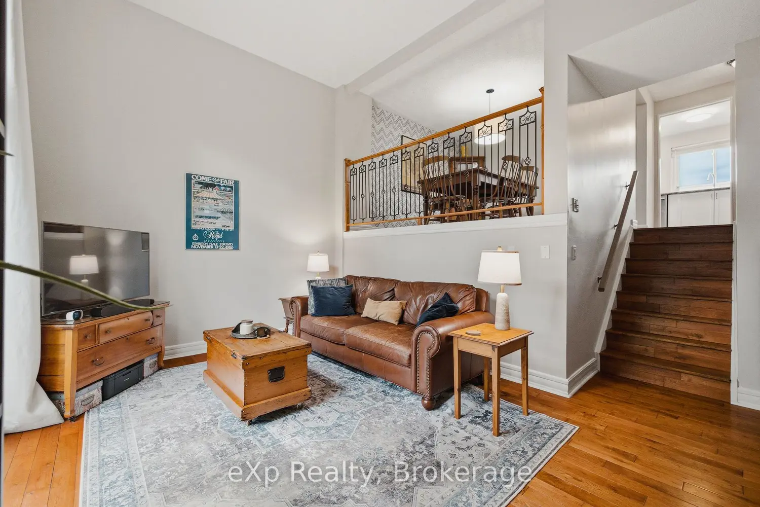 2 Worton Avenue 4 photo 4