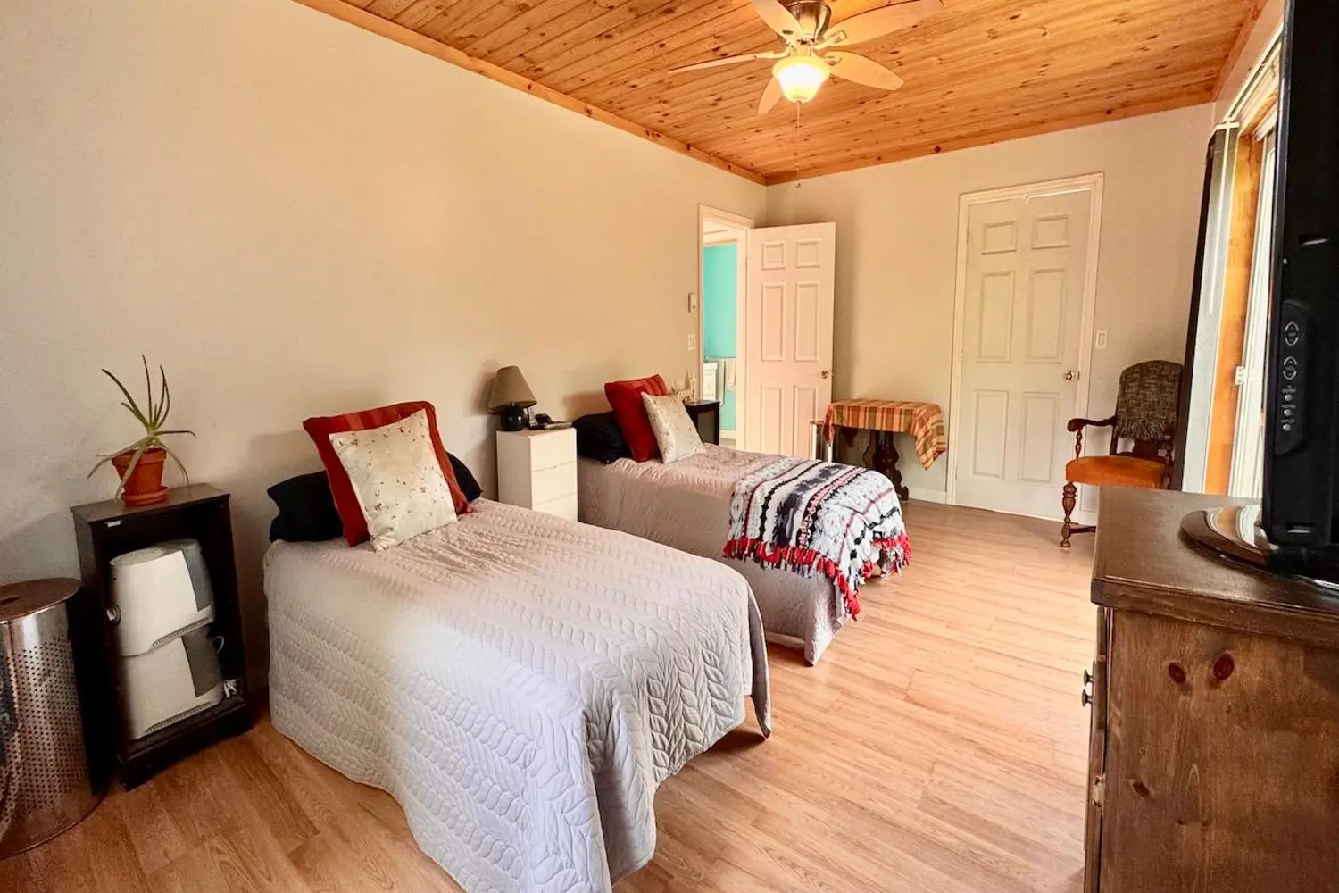 7057 County Road 503 photo 3
