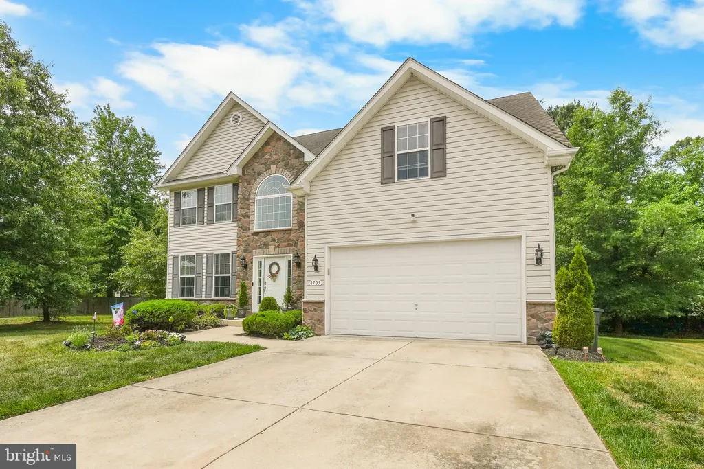 8705 Francesca Drive, Clinton, MD 20735 photo 3