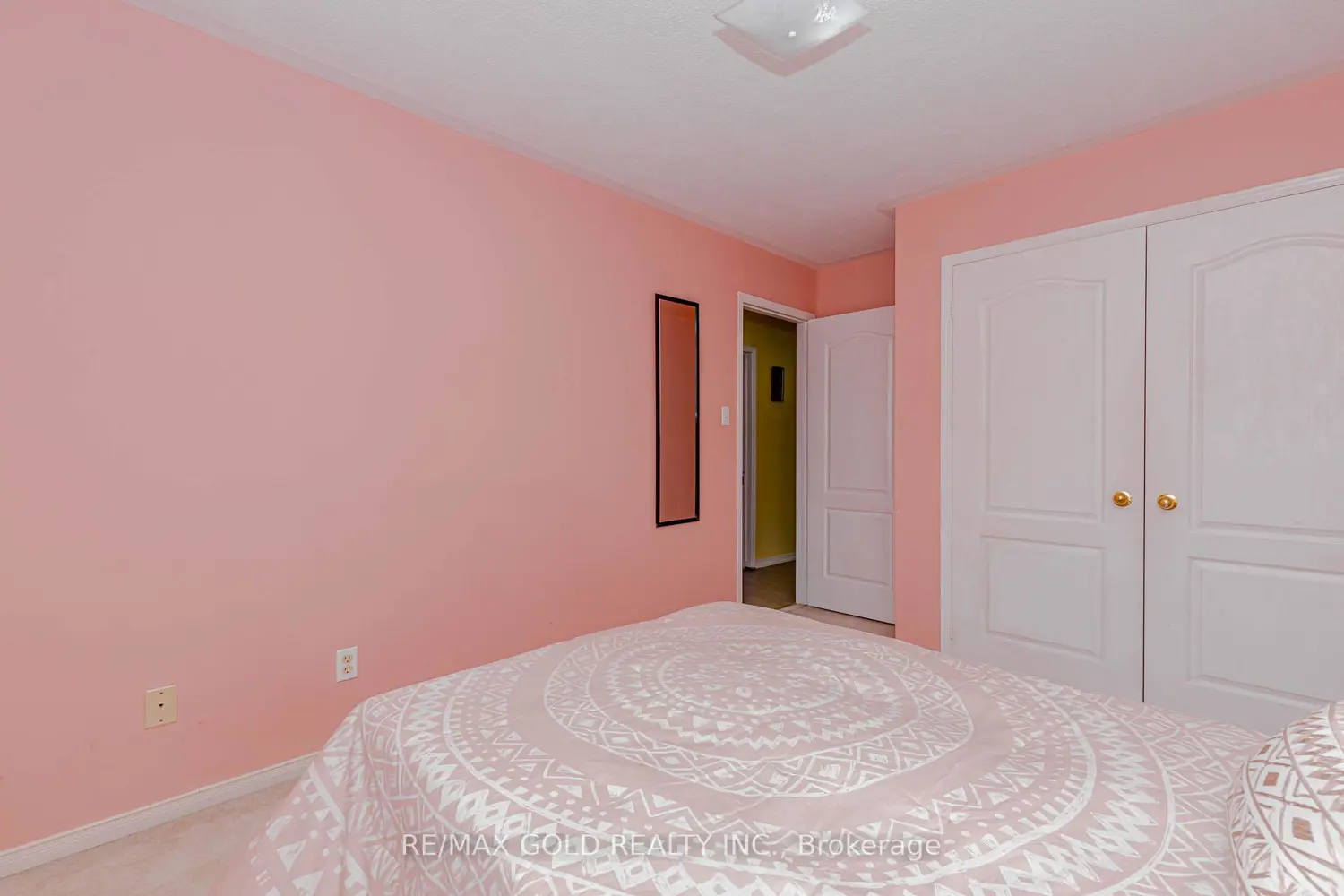 153 Cordgrass Crescent photo 3