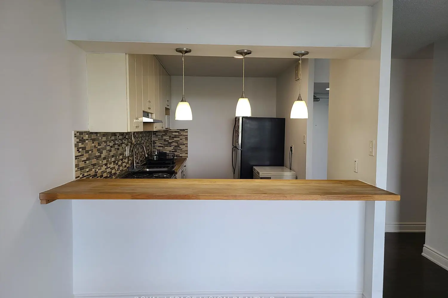 10 Martha Eaton Way 2107