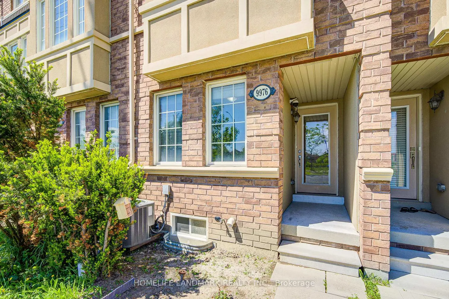 9976 Mccowan Road photo 3