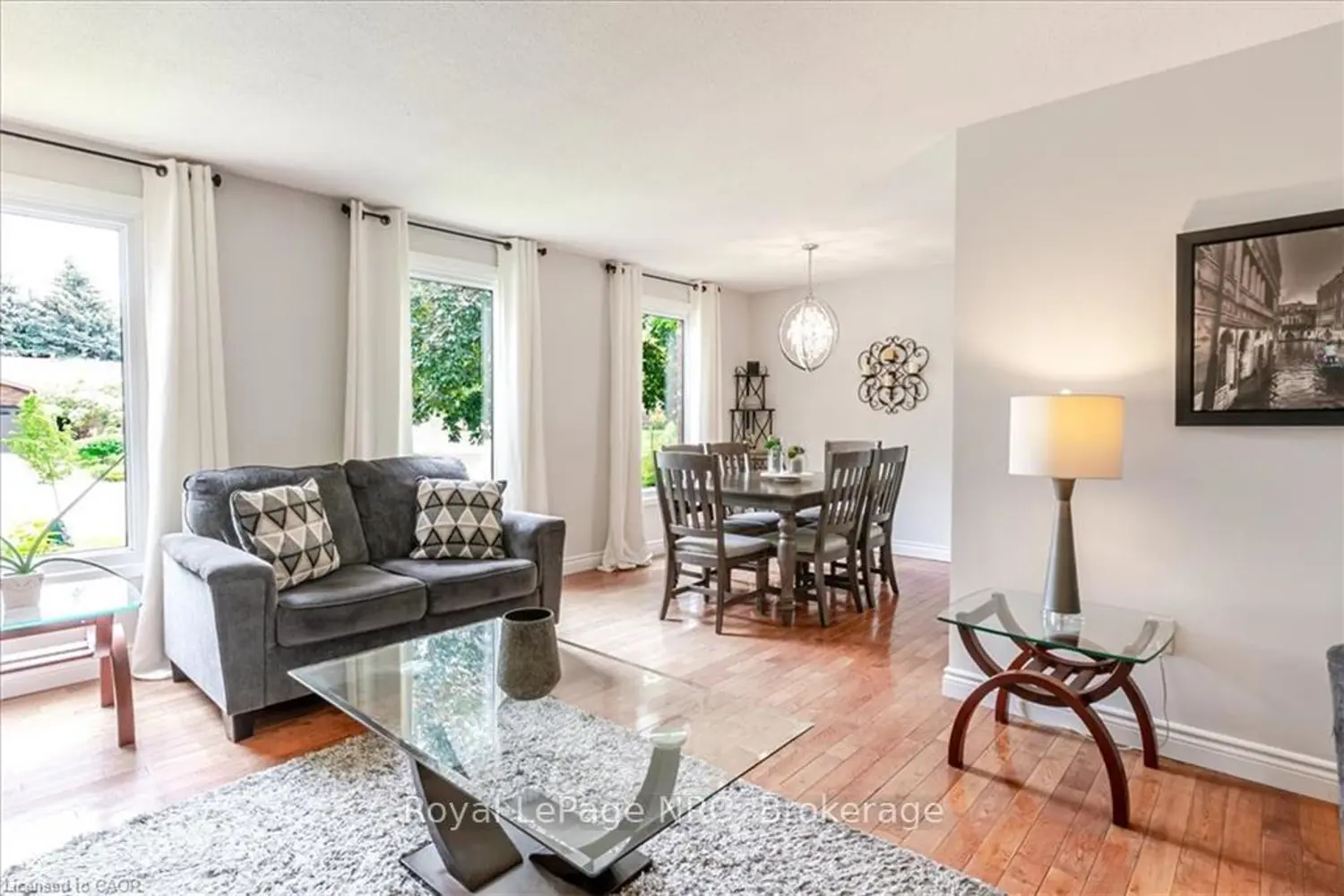 219 Athenia Drive photo 3