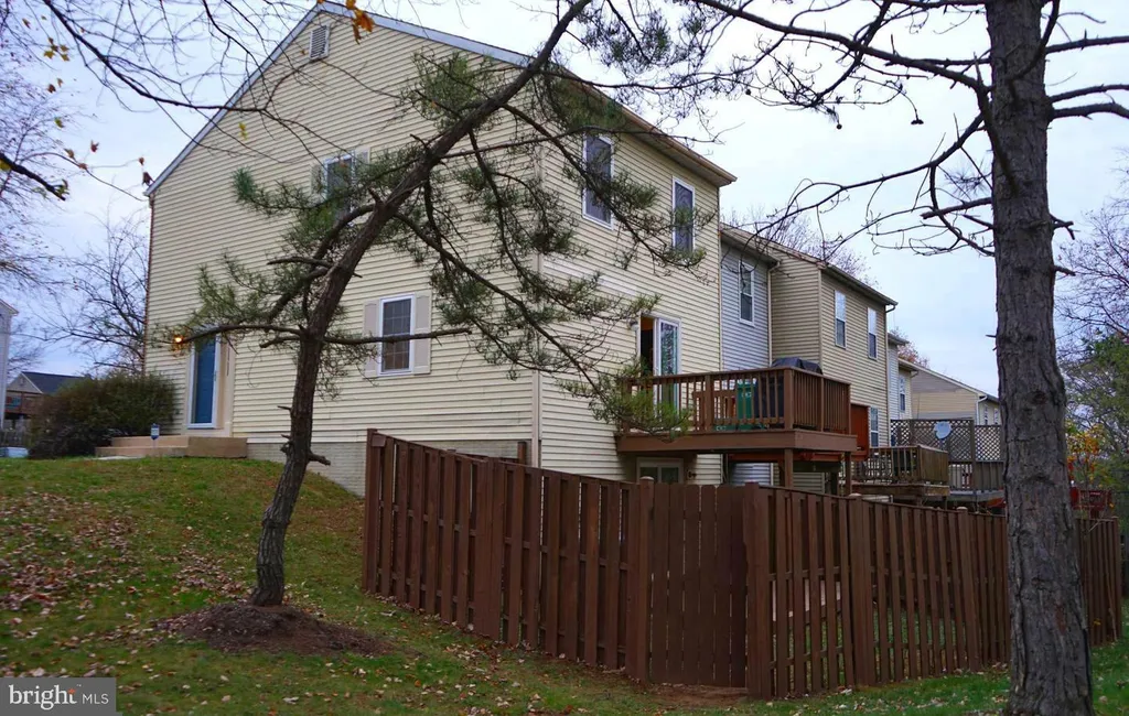 15001 Wheatland Place, Laurel, MD 20707