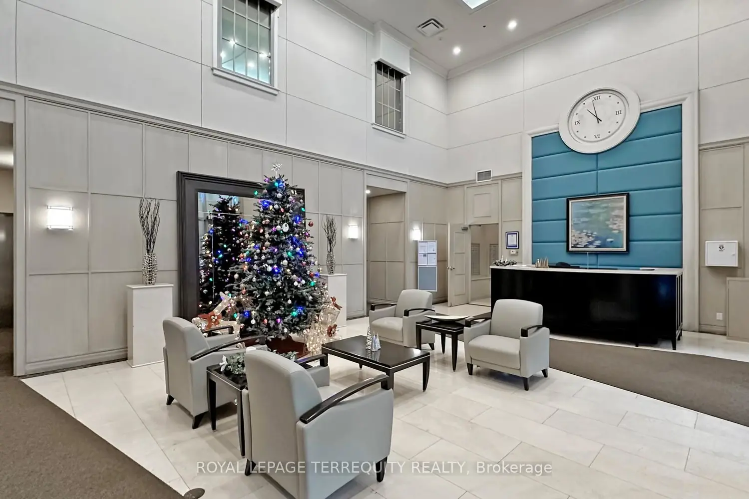 60 Byng Avenue 1509 photo 3