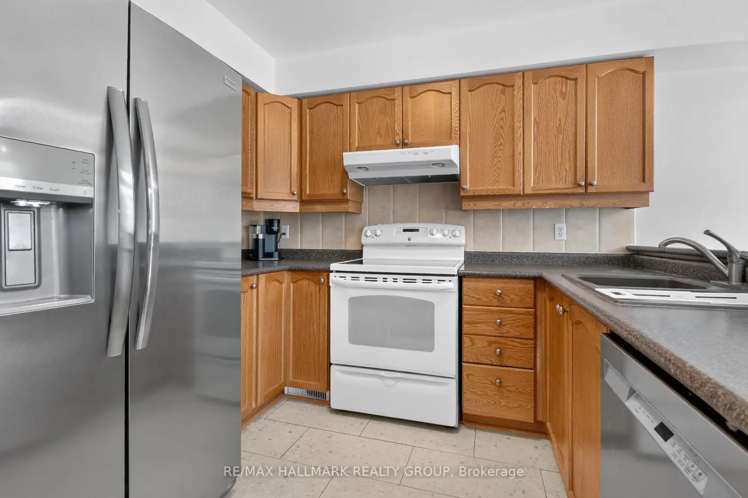 258 Deerfox Drive photo 4