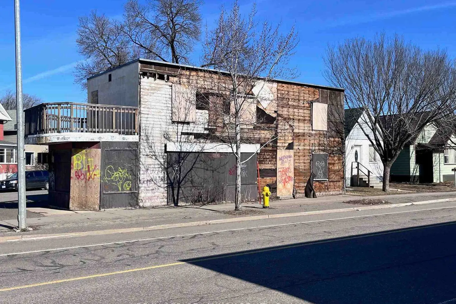 593 Syndicate Avenue photo 5