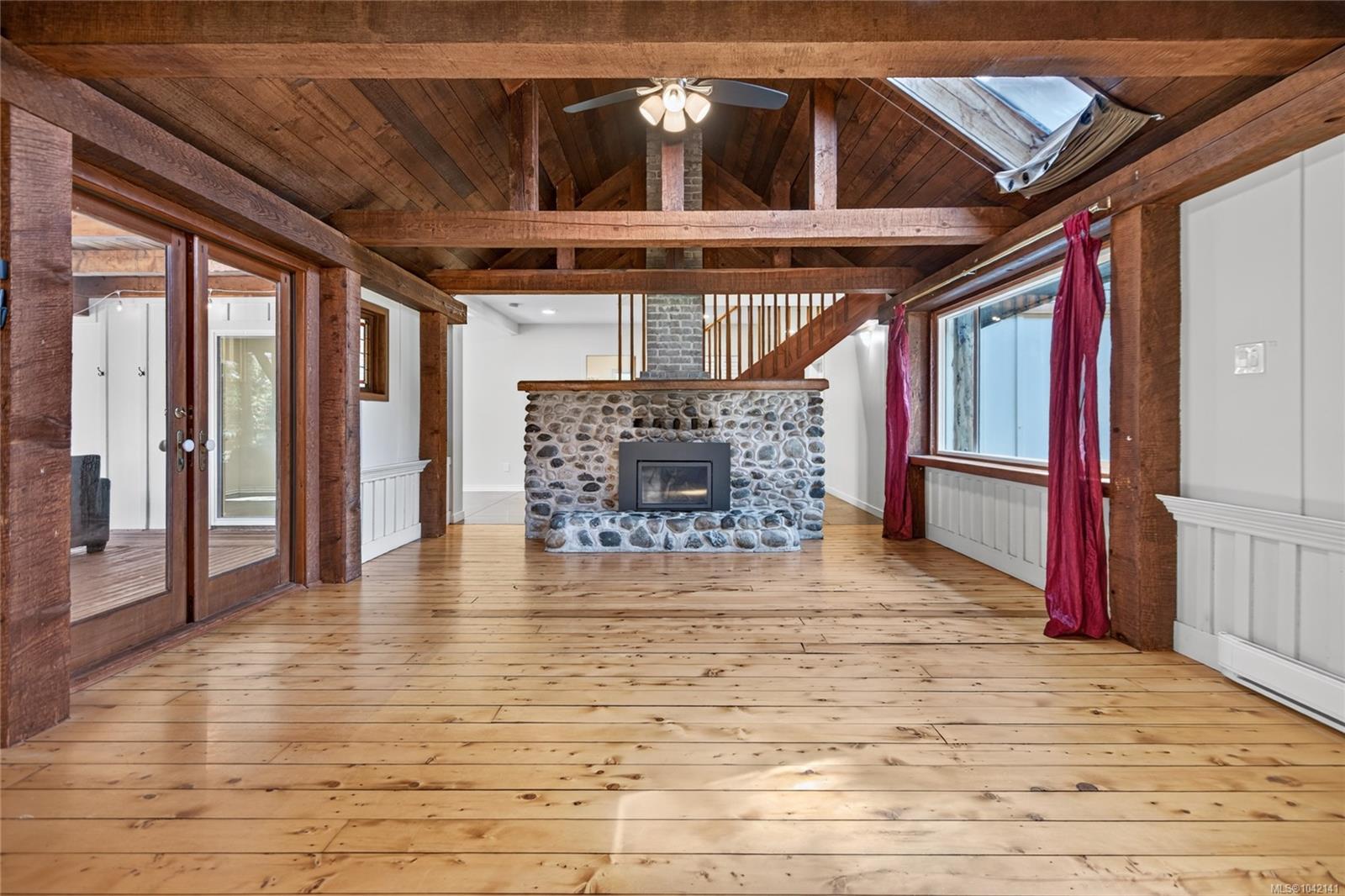 1162 Booth Road SW, Comox, BC, V9M 4B4 photo 4
