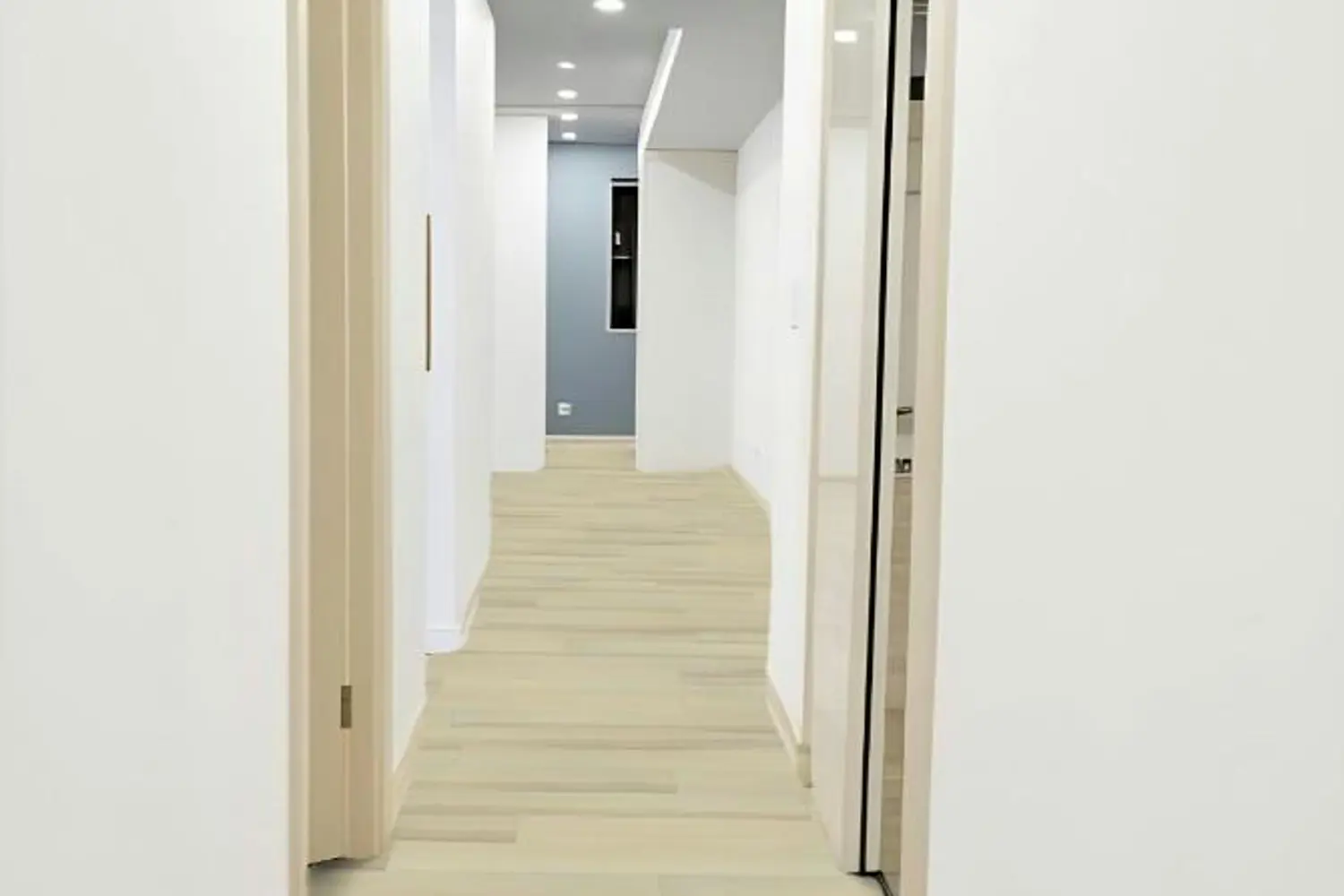 4872 Valley Way 201 photo 3