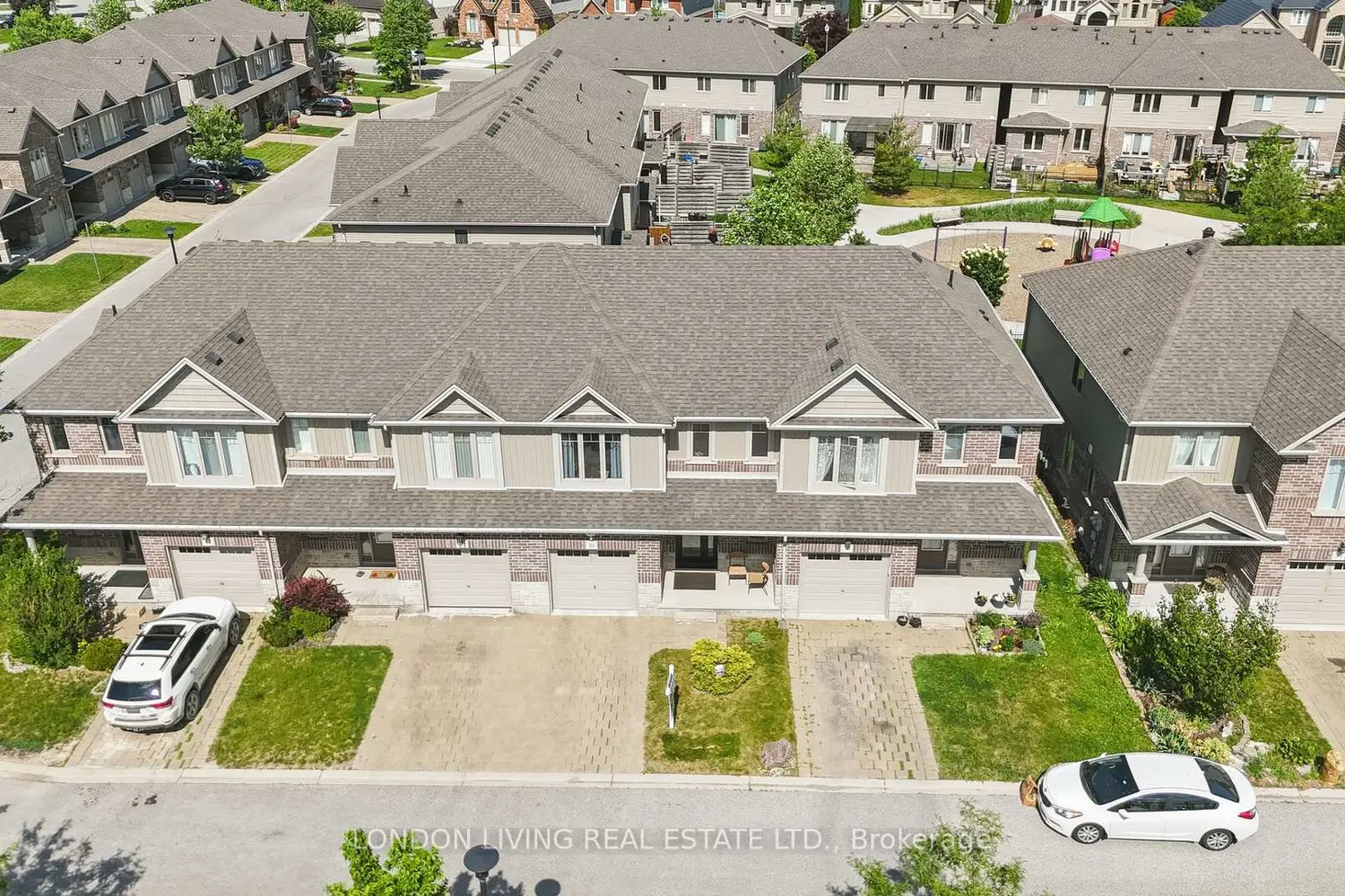 2031 Pennyroyal Street 31