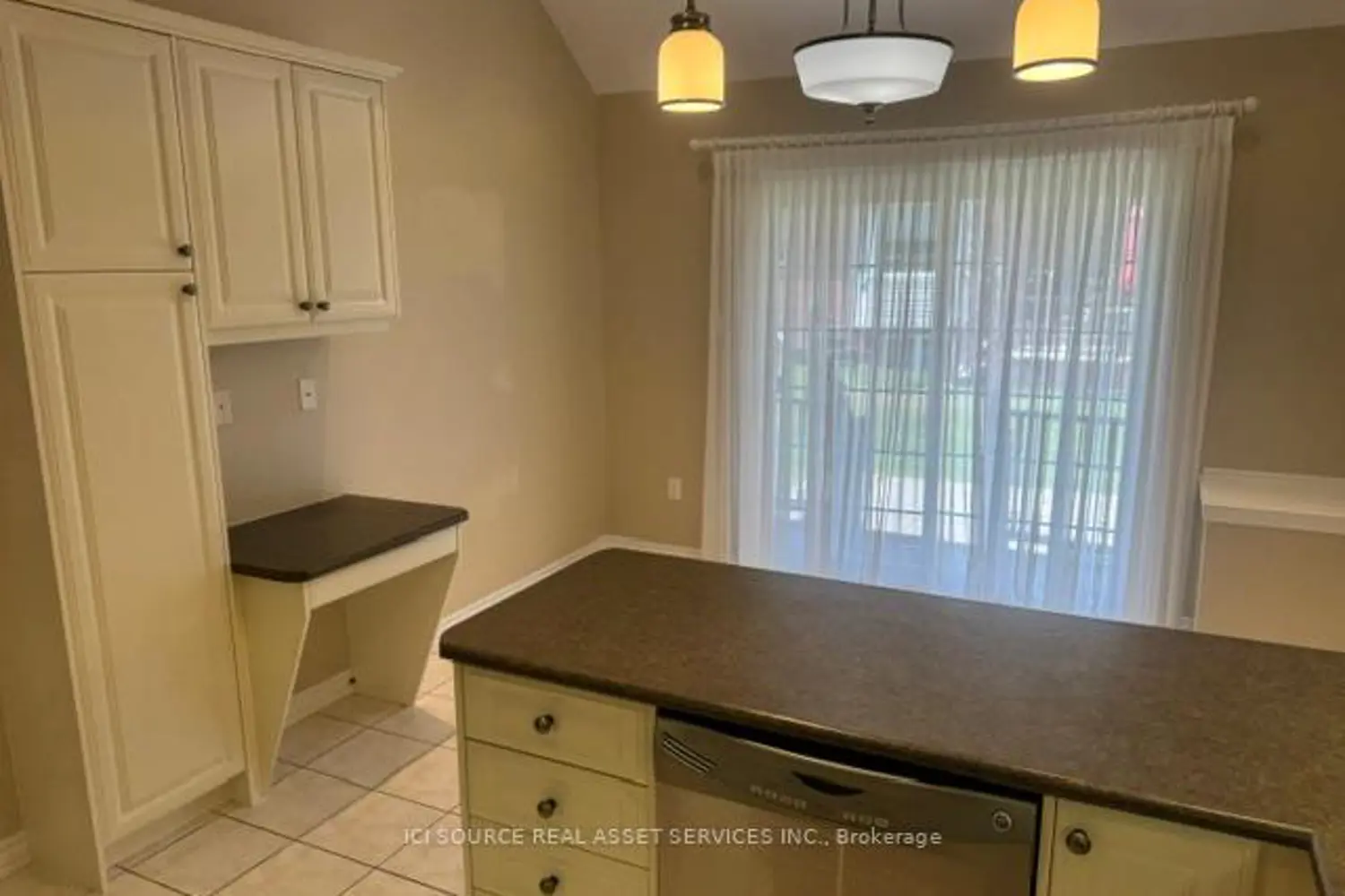 19 Leland Lane photo 5
