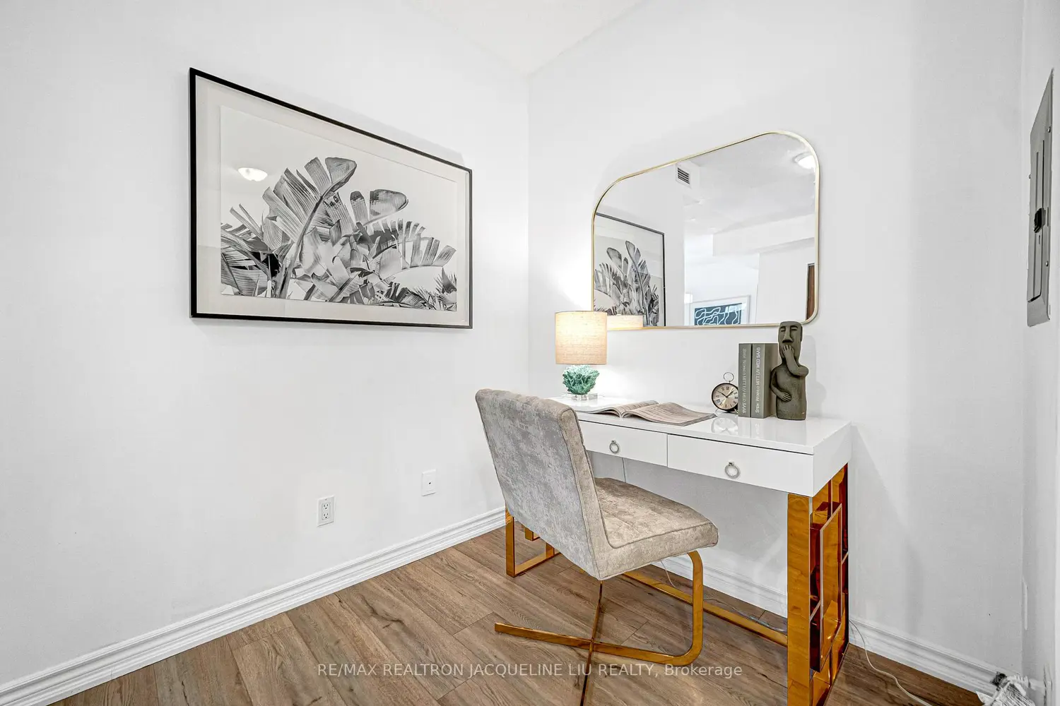 761 Bay Street 3602 photo 3