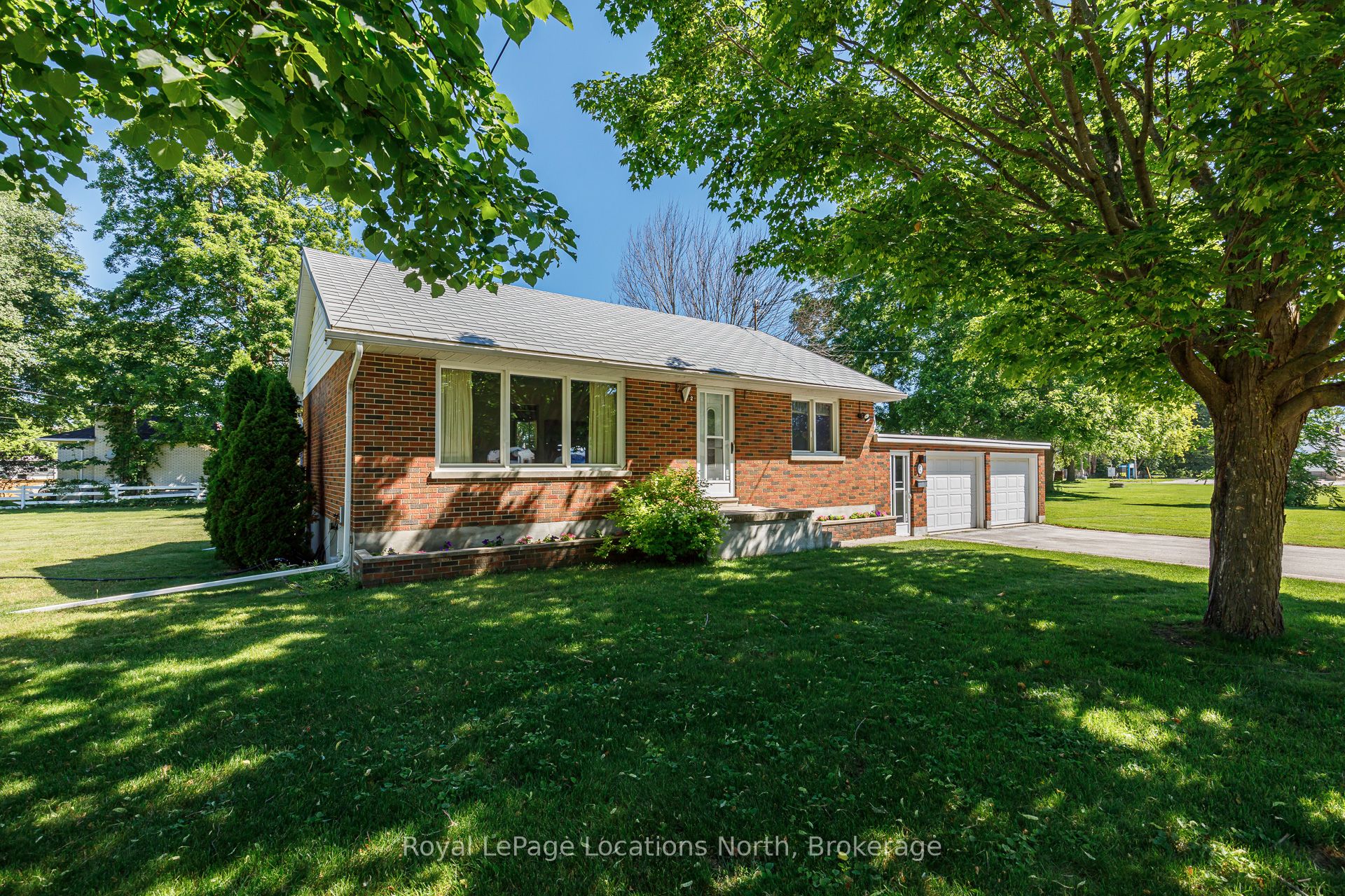 2 Buist Street, Clearview, ON, L0M 1P0