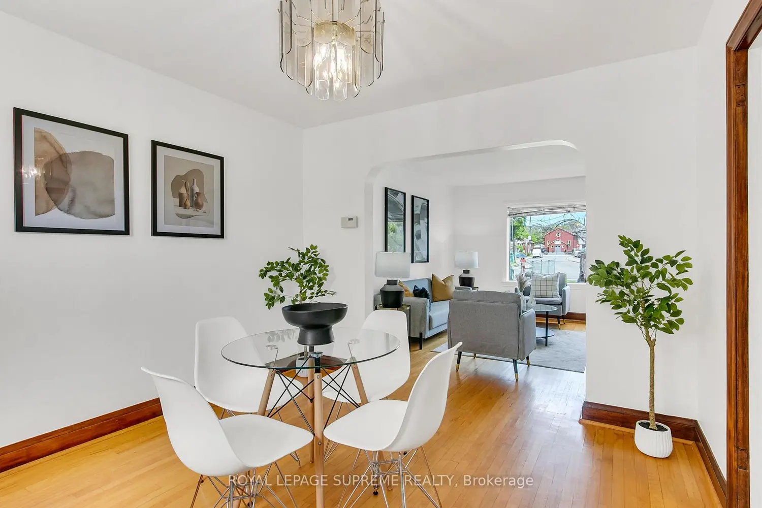 44 Yarrow Road photo 4