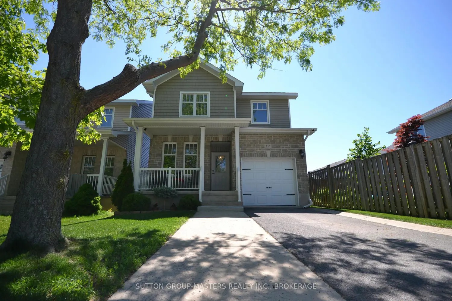 737 Margaret Way