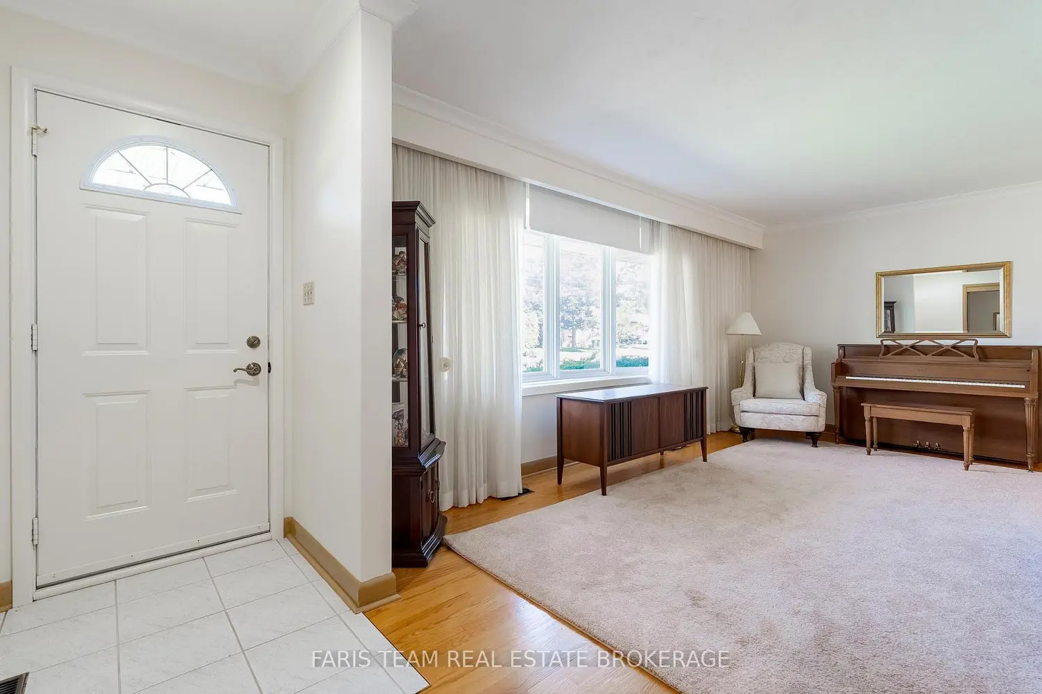 37 Downsview Drive photo 2