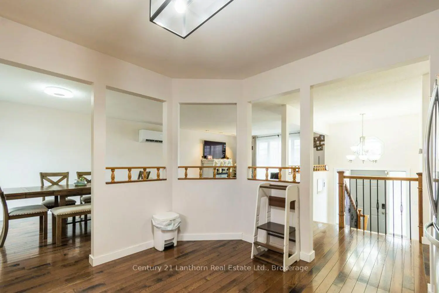94 North Murray Street photo 4