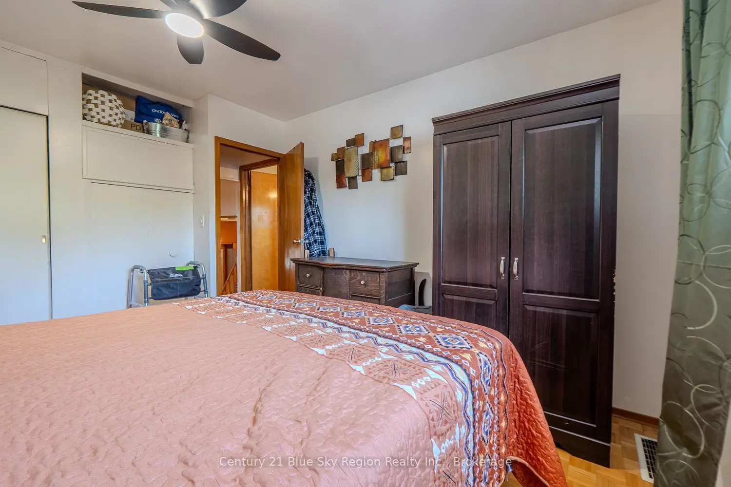 174 Princess Street photo 5