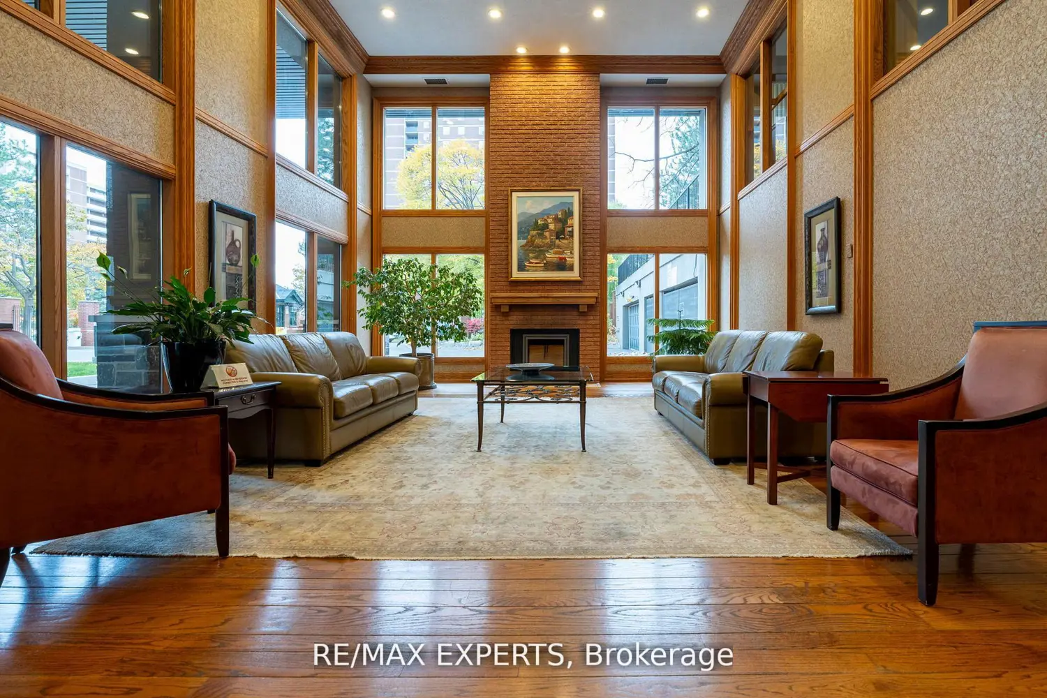 40 Richview Road 1103 photo 3
