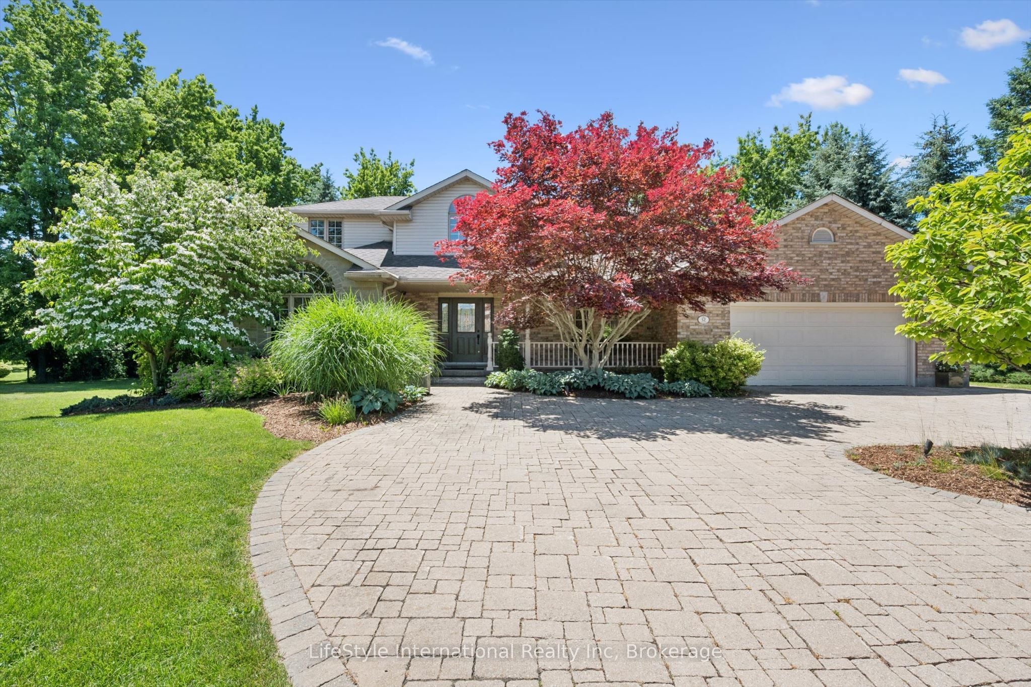 12 Ochs Drive, Puslinch, ON, N0B 2C0