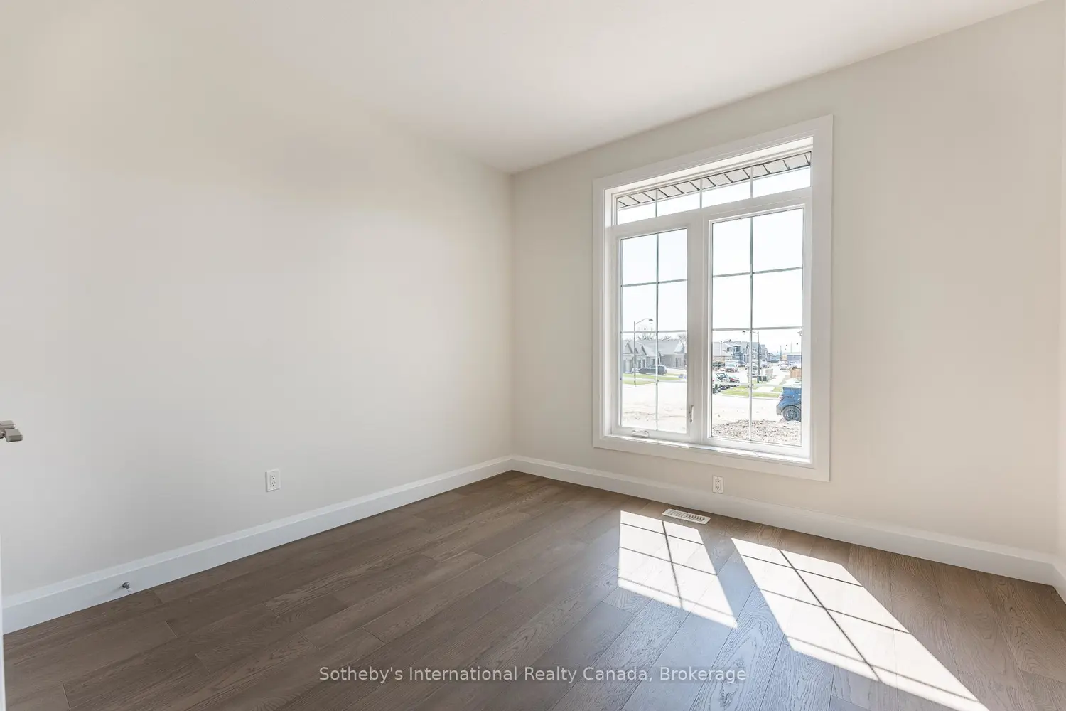 77 Cedar Street photo 5