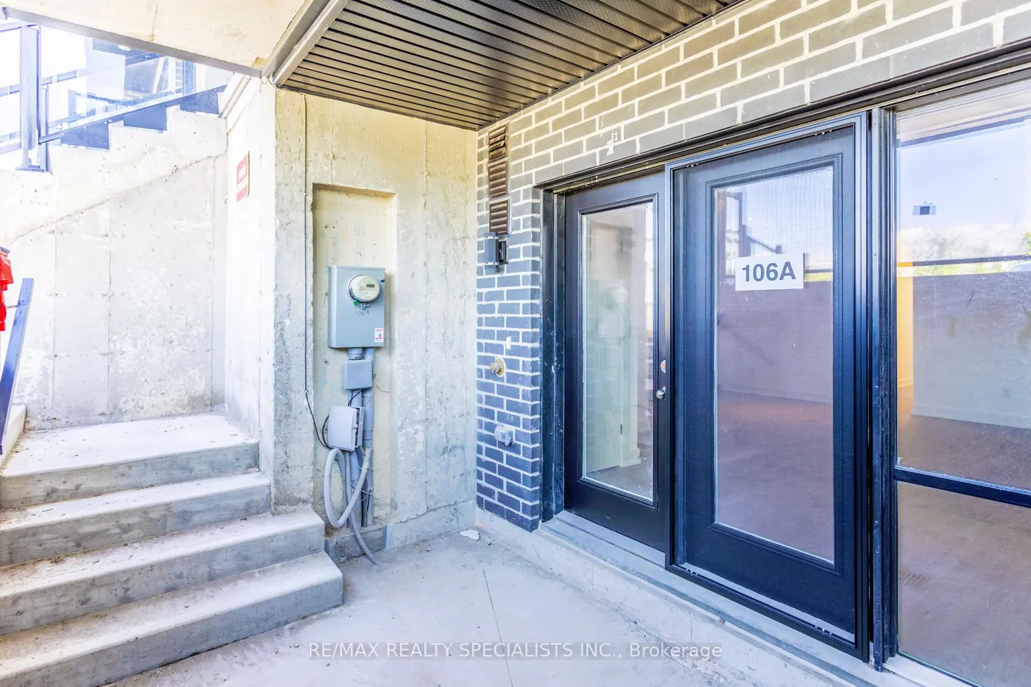 16 Melbourne Avenue 106A photo 3