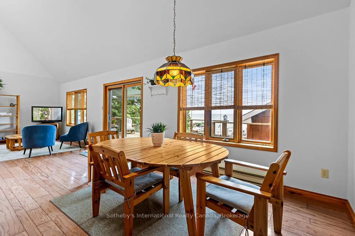 259 Cedar Avenue photo 5