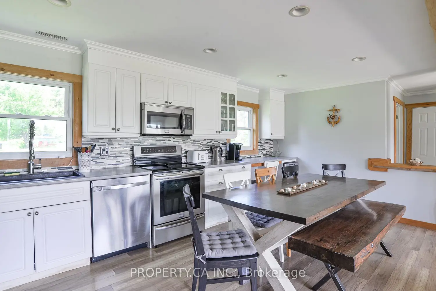 4099 Glen Cedar Drive photo 4