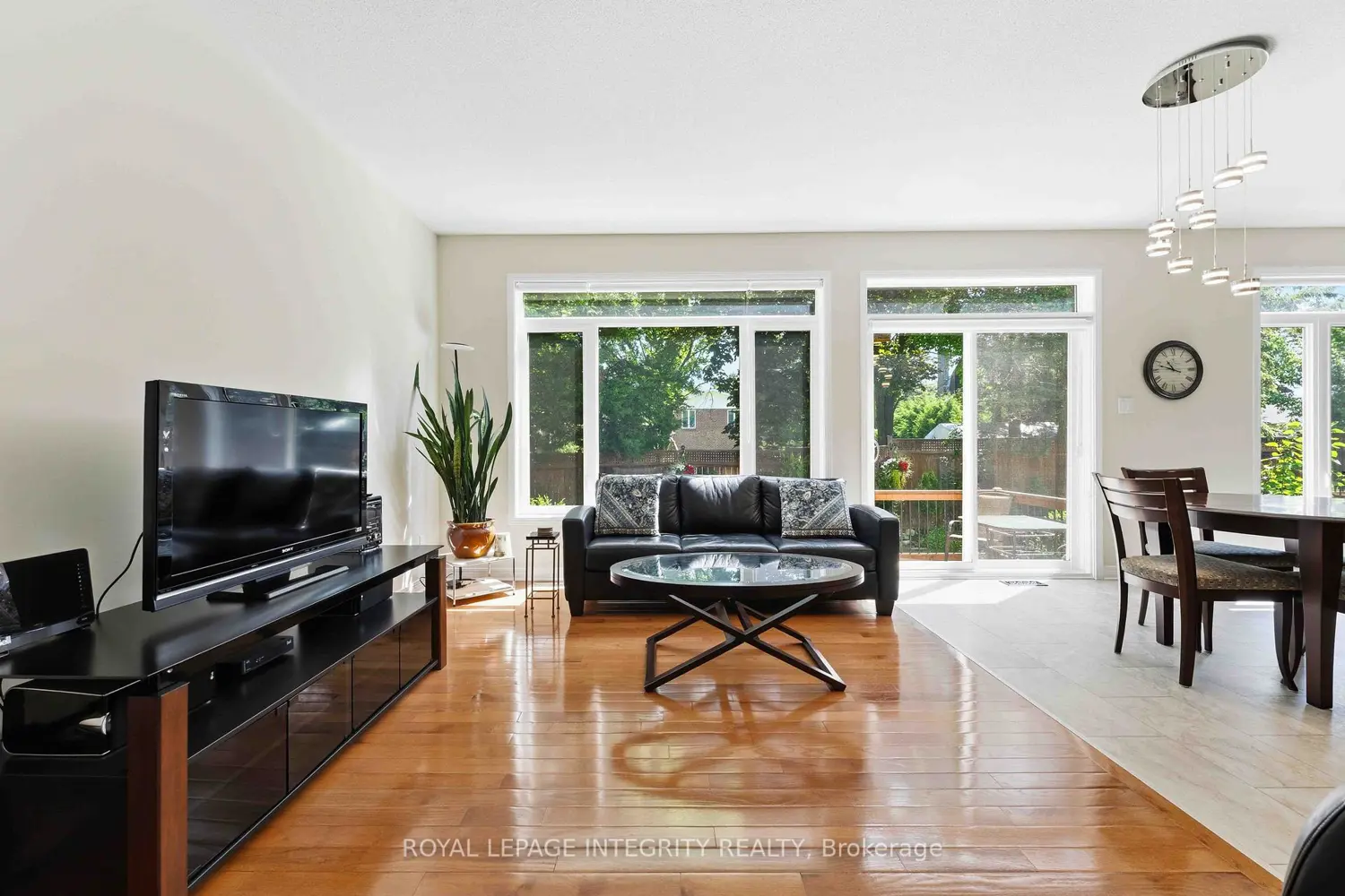 347 Antigonish Avenue photo 5