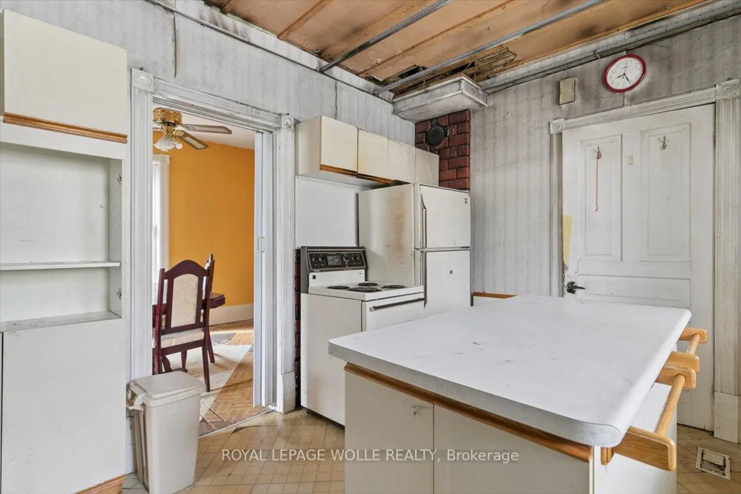 427 Duke Street photo 5