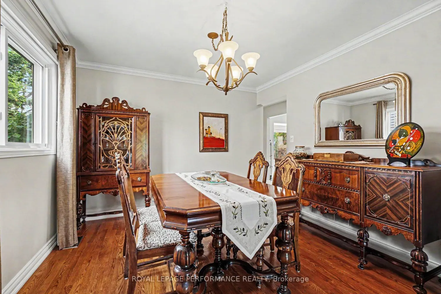 1689 Boisbriand Crescent