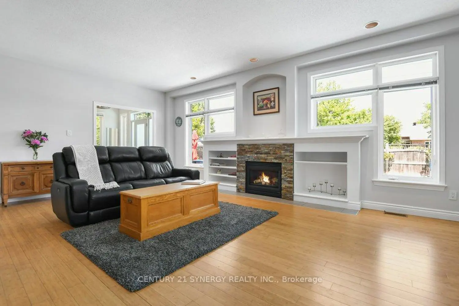 37 Windfield Crescent photo 4