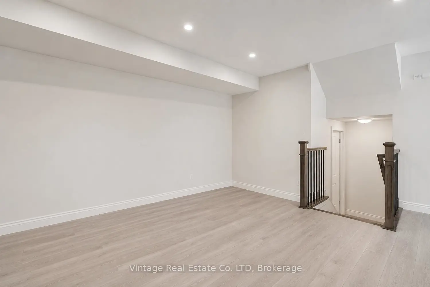 126 Christopher Road photo 3