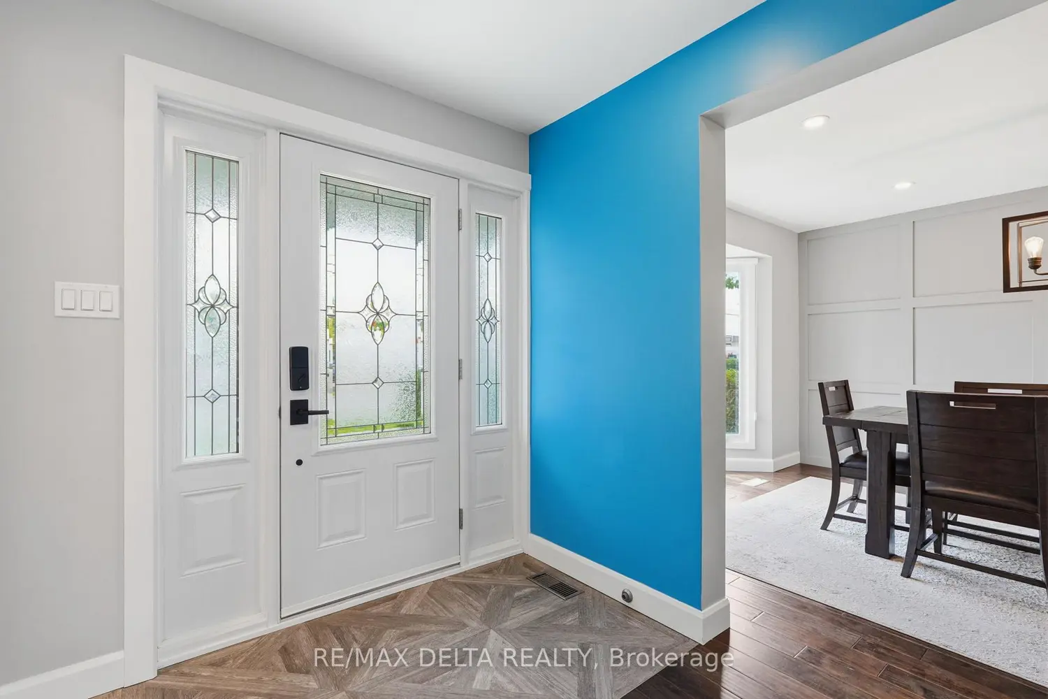 1791 Queensdale Avenue photo 4