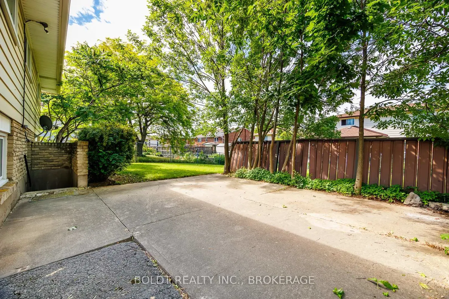 29 Tupper Drive photo 4