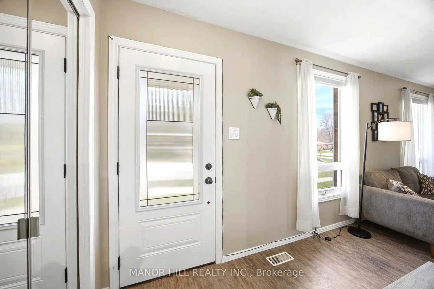 513 Havelock Drive photo 2