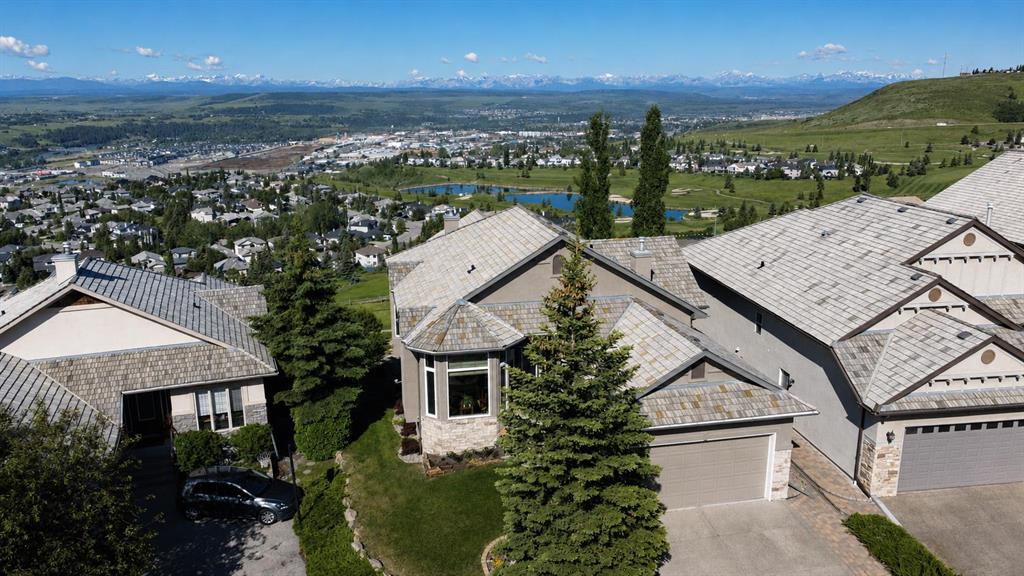 124 Gleneagles Estates Lane, Cochrane, AB, T4C 2H7