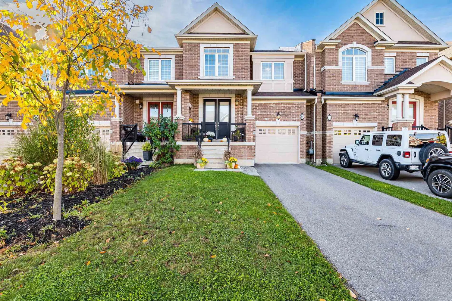 18 Heming Trail photo 3
