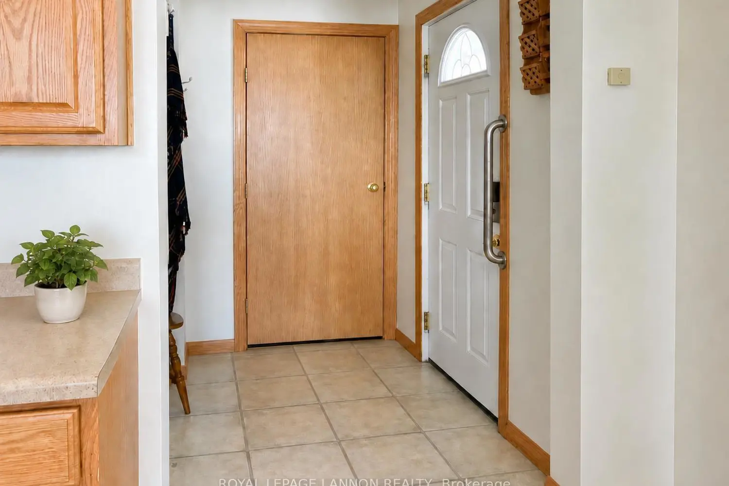 123 Burns Street photo 3