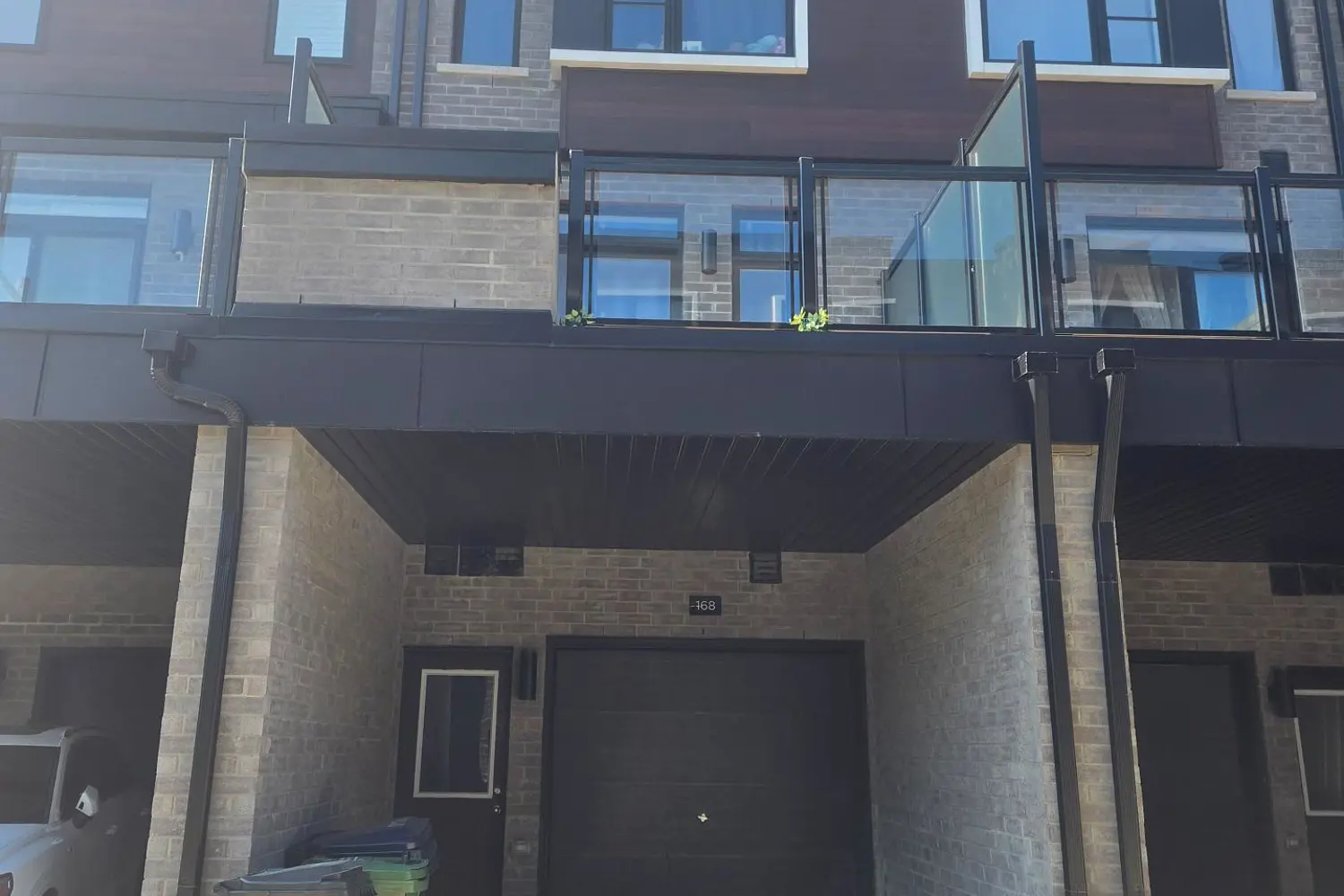 168 Brockley Drive photo 2