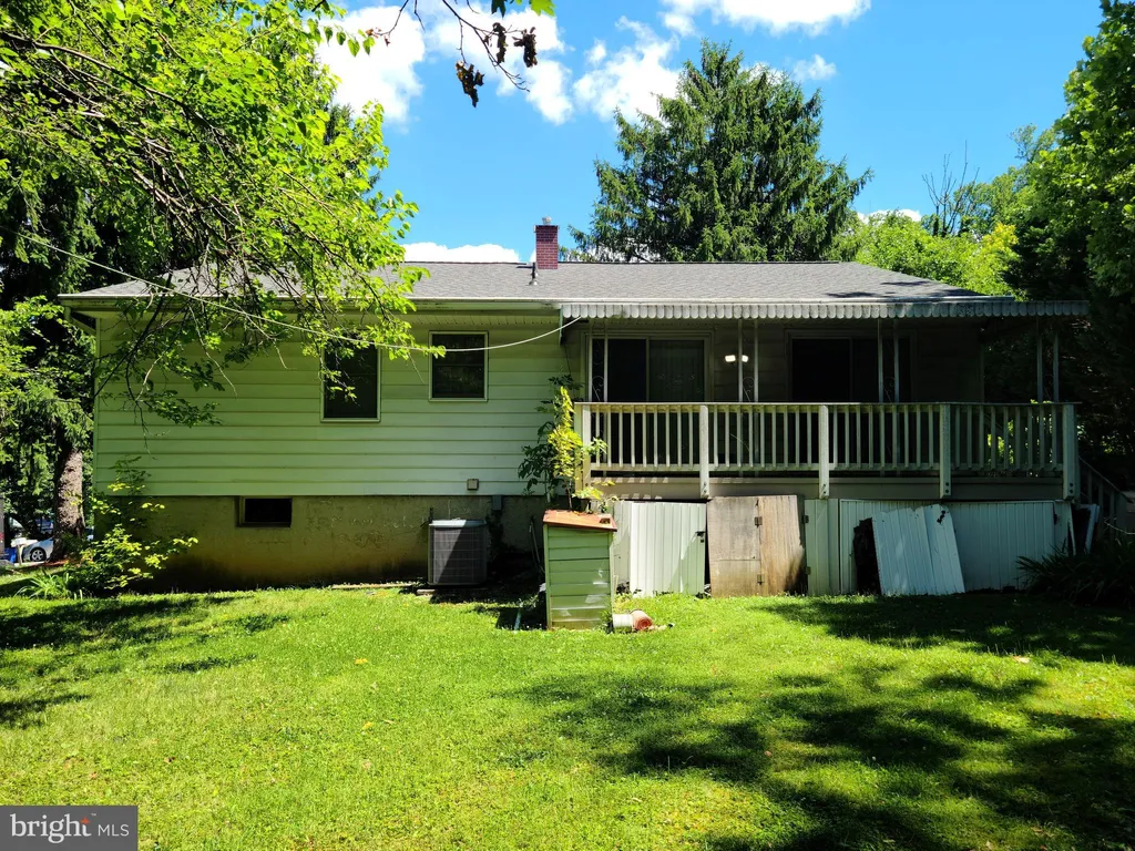 2101 Chantilla Road, Baltimore, MD 21228