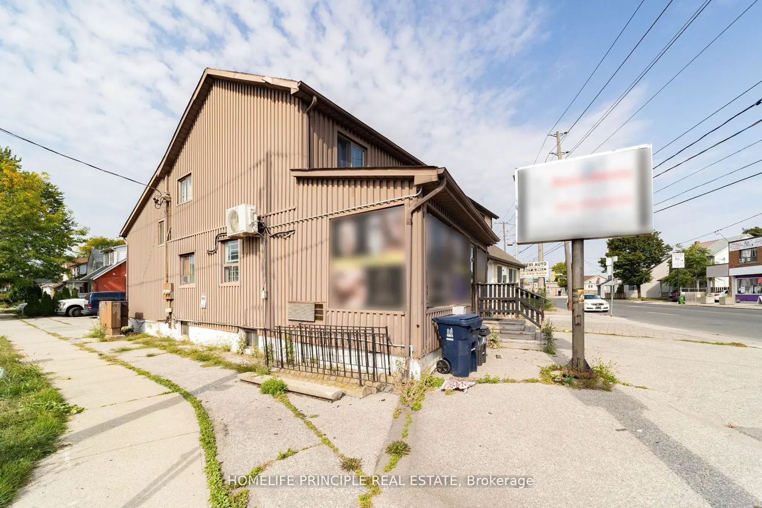 1608 Weston Road photo 3